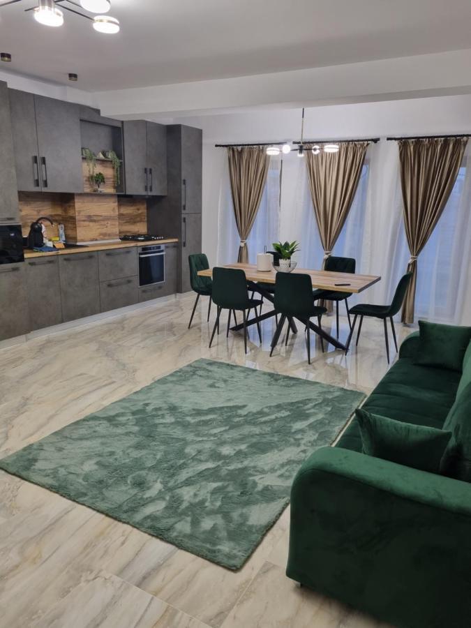 Apartament Mihai Cassas Residence كرايوفا المظهر الخارجي الصورة